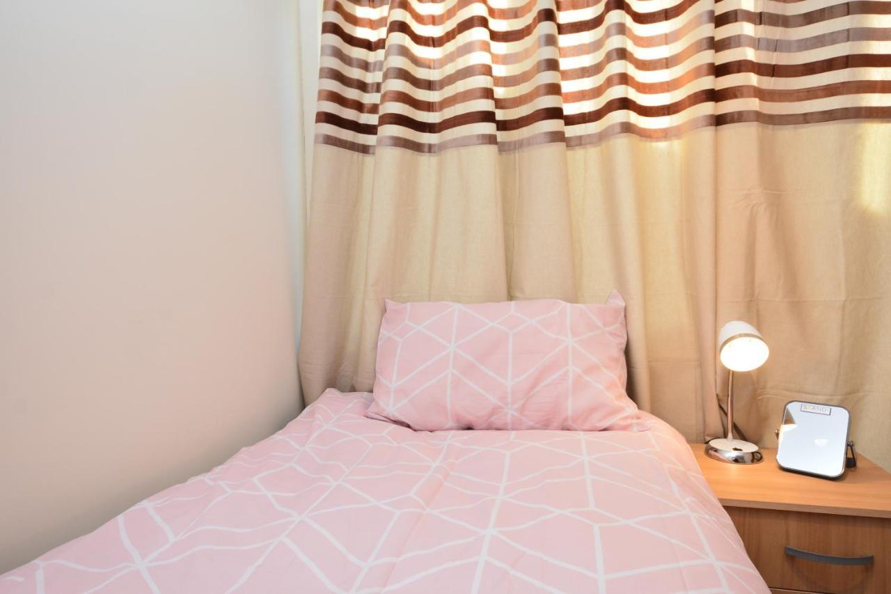 London Luxury 5 Bedroom House 2 Min Walk To The Tube Station Dagenham Zewnętrze zdjęcie